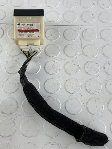 Entrada Puerto Usb Aux Kia Forte 2014-2016 Negro