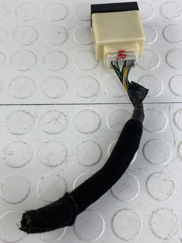 Entrada Puerto Usb Aux Kia Forte 2014-2016 Negro