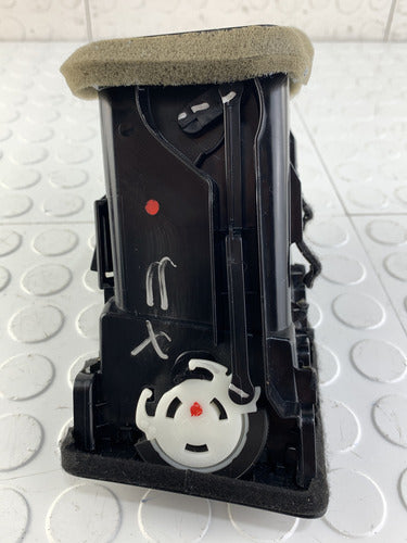 Difusor Rejilla Ac Izquierdo Nissan Altima 2013-2018