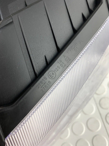 Faro Izquierdo Tyc (detalle) Renault Kwid 2019-2024