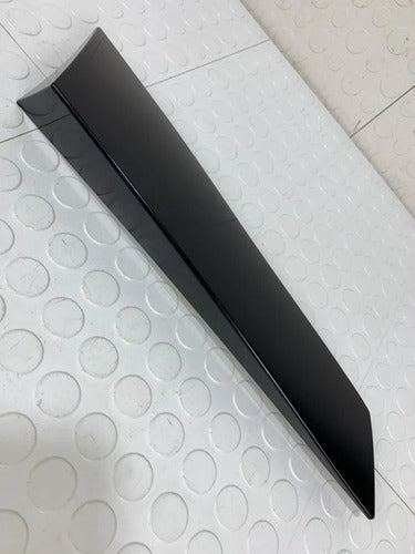 Moldura Cajuela Derecha Para Chirey Tiggo 2 Pro 2023-2026 Negro