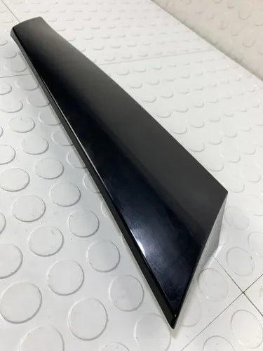 Moldura Cajuela Derecha Para Chirey Tiggo 2 Pro 2023-2026 Negro