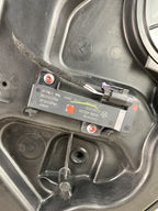 Elevador Trasero Derecho Dodge Durango Wd 2014-2020 5.7