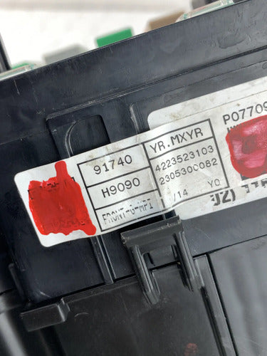 Caja Módulo Fusibles Motor Kia Rio 2023 Lx Aut