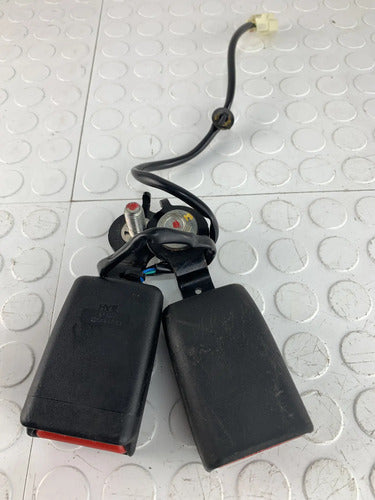 Par Broches De Cinturón Trasero Mitsubishi L200 2020-2024