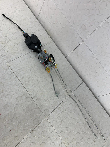 Chapa Puerta Delantera Izquierda Chevrolet Tornado Van