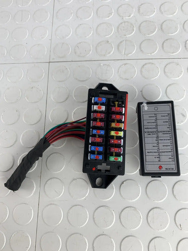 Caja De Fusibles Interior Chevrolet Tornado Van 2022-2025
