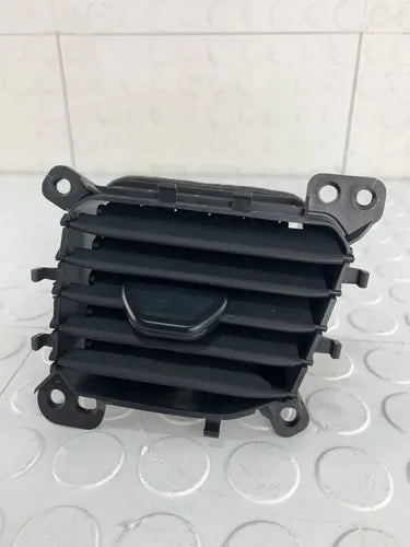 Rejilla Clima A/c Izquierda Chevrolet Tornado Van 2022-2025