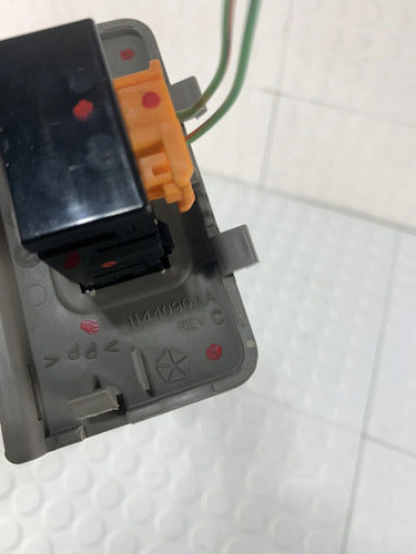 Switch Outlet Trasero 115v Dodge Durango 2004-2009 Negro