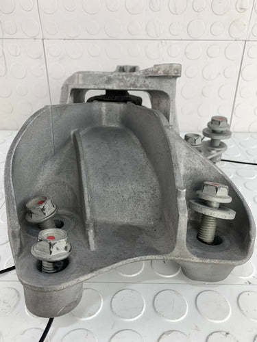 Soporte Motor Izquierdo Chevrolet Cruze Ng 2016-2019 1.4t