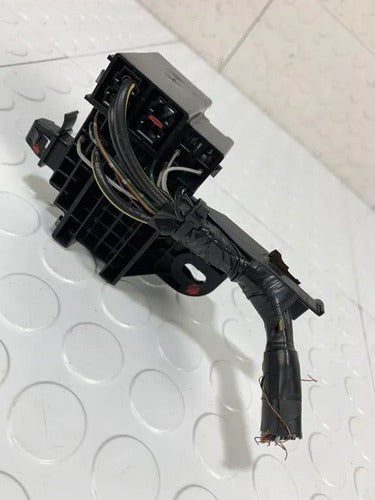 Caja Fusible Interior Para Mazda 2 2012-2014