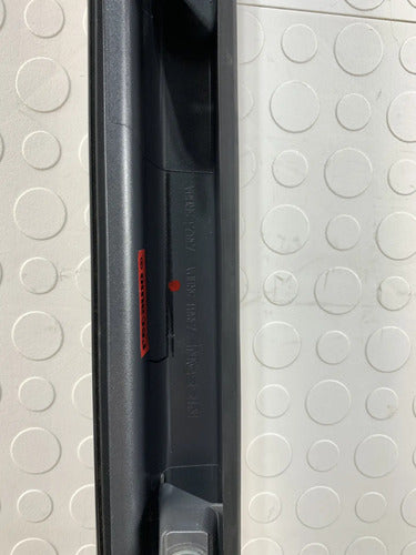 Barra Porta Equipaje Izq Nissan Kicks 2017-2020 (rayado) Negro