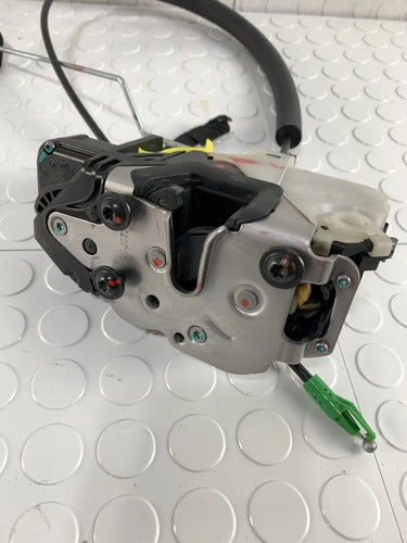 Cerradura Puerta Izquierda Chevrolet Camaro 2010-2015