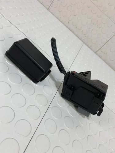 Caja Relay Gris Toyota Yaris Sedan 2007-2016