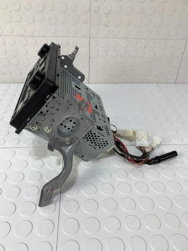 Estereo Original (bloqueado) Toyota Yaris Sedan 2007-2016