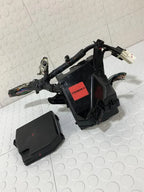Caja Fusibles Motor Toyota Yaris Sedan 2007-2016