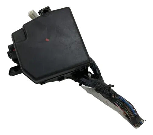 Caja Fusibles Motor Toyota Yaris Sedan 2007-2016