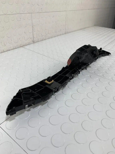 Guia Facia Trasera Izquierda Subaru Forester 2014-2018 2.5