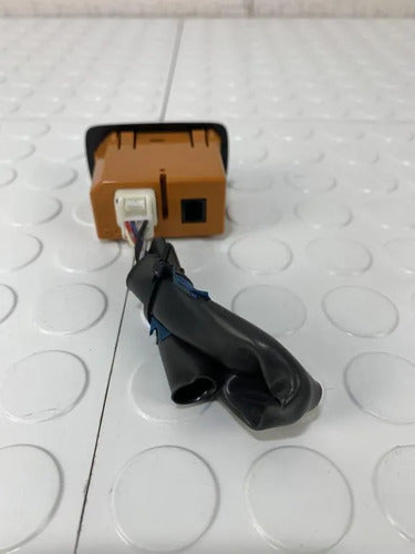 Entrada Usb Y Auxiliar Subaru Forester 2014-2018 2.5