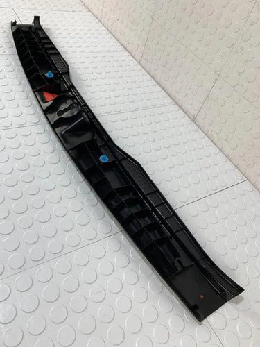 Moldura Interior Cajuela Subaru Forester 2014-2018 2.5 Negro