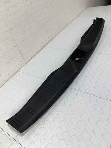 Moldura Interior Cajuela Subaru Forester 2014-2018 2.5 Negro