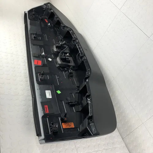 Moldura Superior Cajuela Ford Edge Titanium 2015-2018