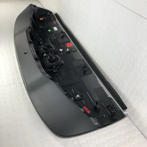 Moldura Superior Cajuela Ford Edge Titanium 2015-2018
