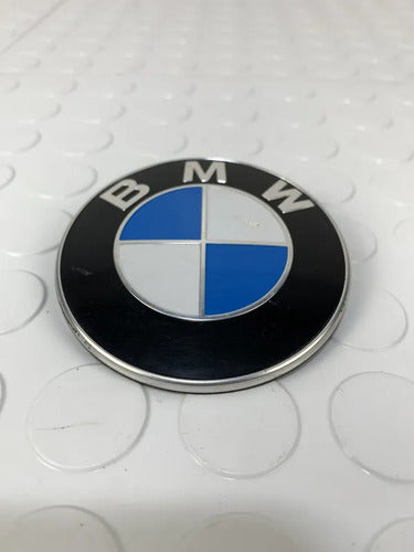 Emblema Cofre Bmw F30 2013 328ia Negro