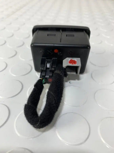 Módulo Entrada Usb Dodge Neon 2017-2020 1.6 Aut