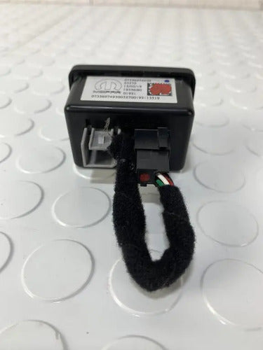 Módulo Entrada Usb Dodge Neon 2017-2020 1.6 Aut