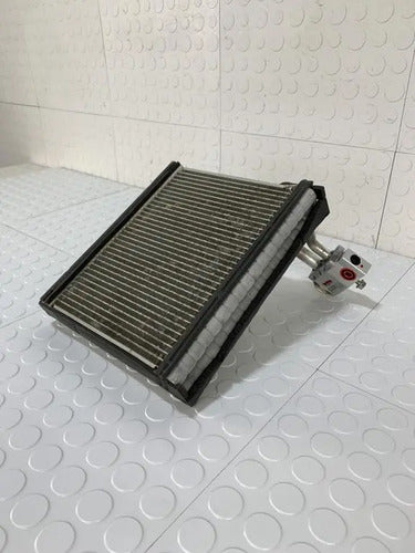 Panel Evaporador A/c Dodge Attitude 2015-2024
