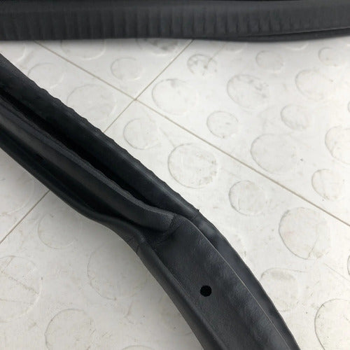Hule Puerta Tras Izq Mercedes Benz Clase A W177 2018-2023