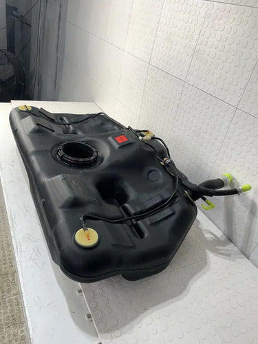 Tanque De Gasolina Renault Scala 2010-2013