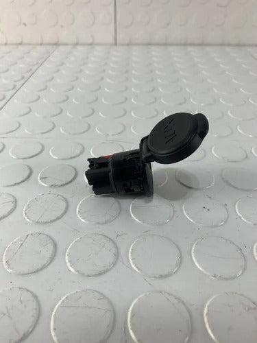 Interruptor Entrada Usb Y Auxiliar Peugeot 301 2013-2016 Gas