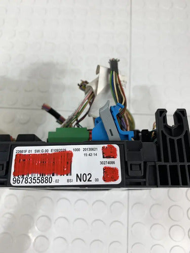 Caja De Fusibles De Interior Peugeot 301 2014 Std Gasolina