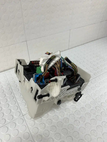 Caja De Fusibles De Interior Peugeot 301 2014 Std Gasolina