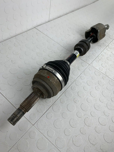 Flecha Homocinetica 1.8 Std Izquierda Nissan Tiida 2007-2017