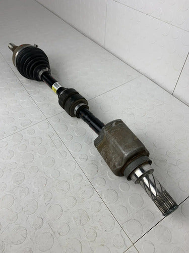 Flecha Homocinetica 1.8 Std Izquierda Nissan Tiida 2007-2017
