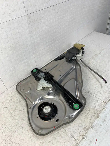 Elevador Trasero Izquierdo Mercedes Benz E200 W212 2013-2016