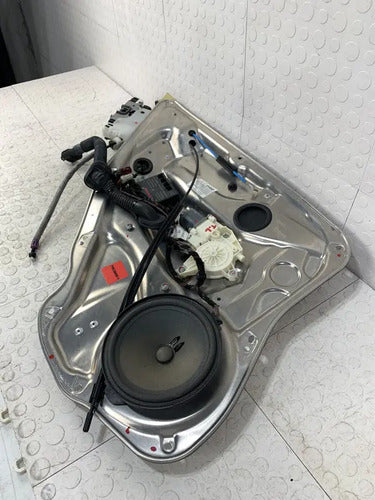 Elevador Trasero Izquierdo Mercedes Benz E200 W212 2013-2016