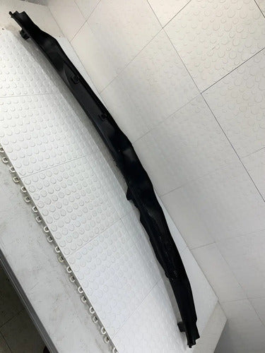 Moldura Tolva Parabrisas Mercedes Benz E200 W212 2013-2016 Negro