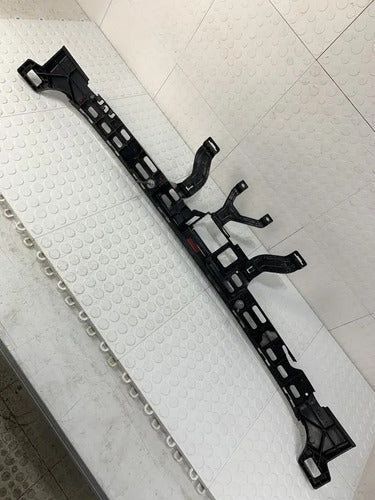 Soporte De Fascia Trasera Mercedes Benz E200 W212 2013-2016