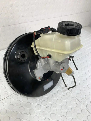 Booster Con Bomba Frenos Chevrolet Aveo 2008-2017