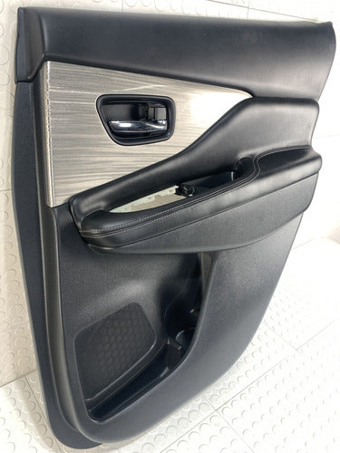 Panel Puerta Trasera Derecha Nissan Murano Z52 2015-2021 Negro