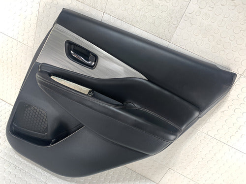 Panel Puerta Trasera Derecha Nissan Murano Z52 2015-2021 Negro