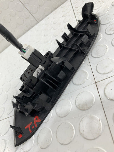 Interruptor Trasero Derecho Nissan Murano Z52 2015-2021