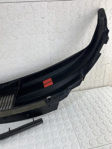 Moldura Parabrisas Derecha Chevrolet Camaro 1993-1997 3.4 Negro