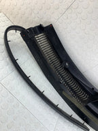 Moldura Parabrisas Derecha Chevrolet Camaro 1993-1997 3.4 Negro