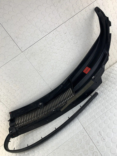 Moldura Parabrisas Derecha Chevrolet Camaro 1993-1997 3.4 Negro