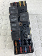 Caja De Fusbiles Motor Chevrolet Camaro 1993-1997 3.4